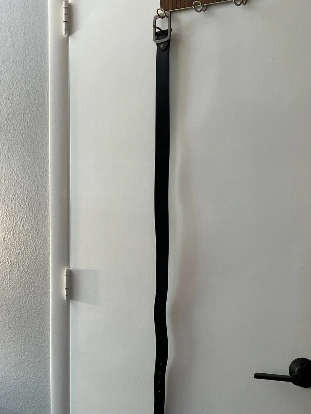 Classic Black Leather Men's Belt